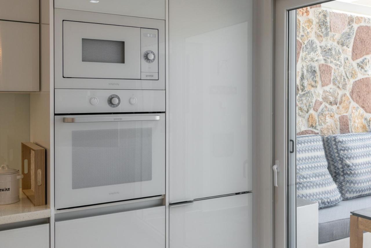 Orama Suites Milos Adamantas  Екстериор снимка